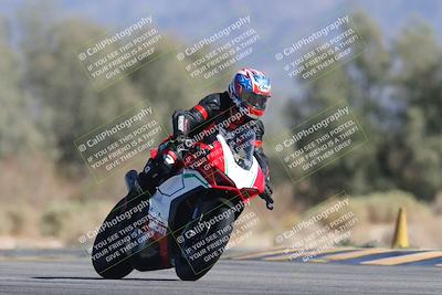 media/Oct-13-2025-Moto Forza (Mon) [[a66d839500]]/4-C Group/Session 4 Turn 7/